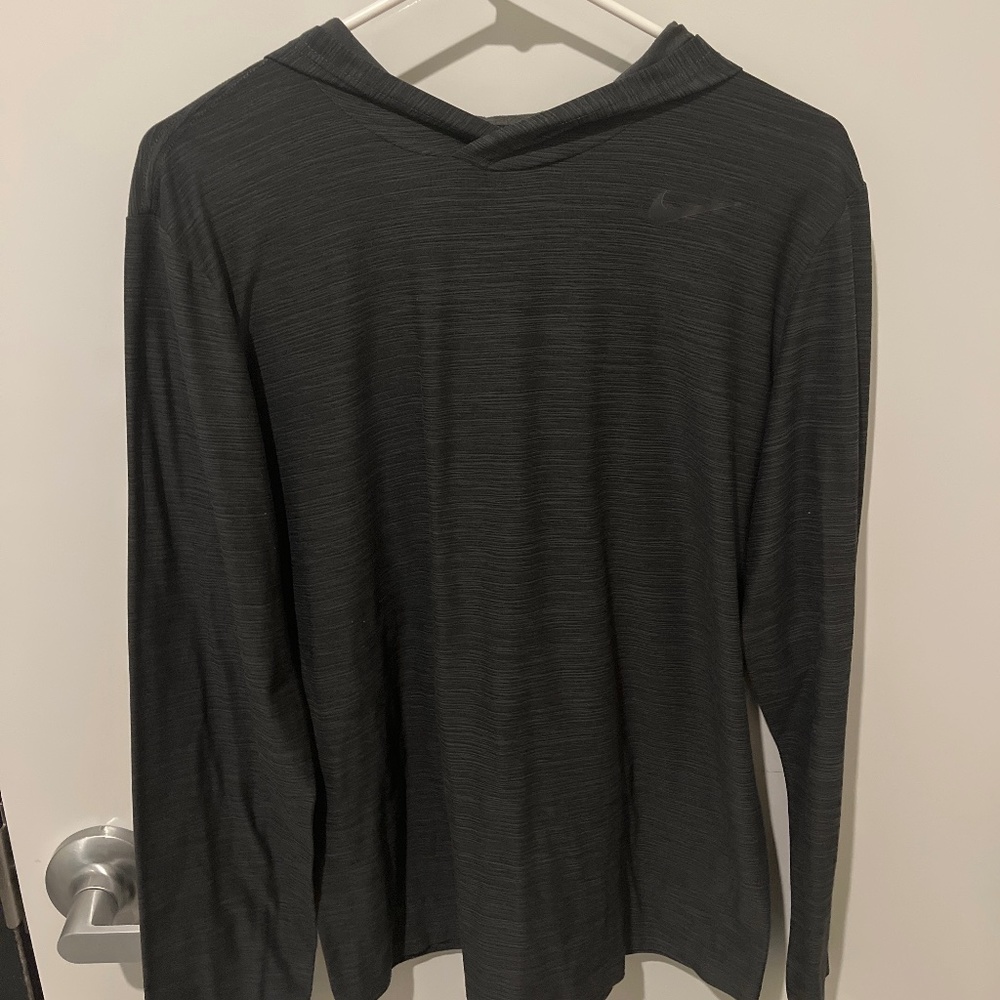 Nike Hooded long sleeve shirt